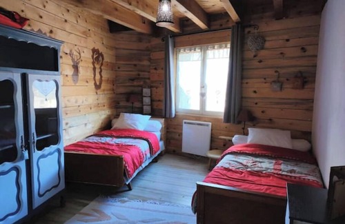 La Llagonne House | La Llagonne: village house in the mountains.