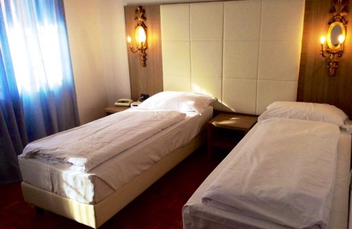 Aviano Hotel | La Locanda