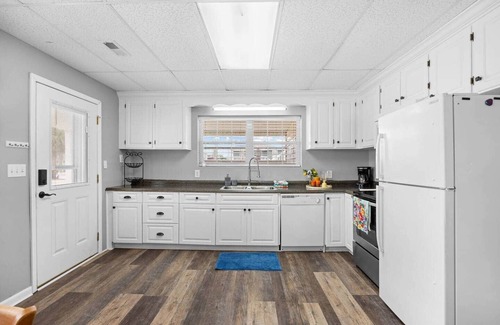 North Myrtle Beach House | La Luna in Cherry Grove