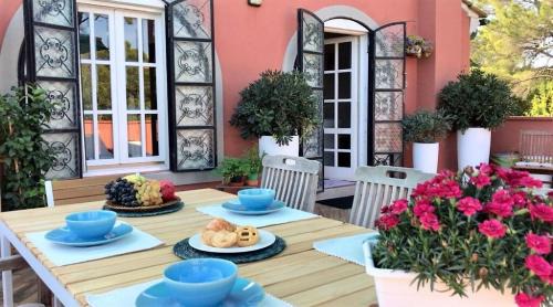 Livorno Apartment | La Luna nel bosco