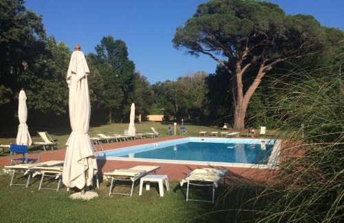 Livorno Apartment | La Luna nel bosco