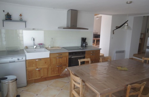 Chateauneuf-Val-Saint-Donat House | “La Maison d’Aureline” – 04200 Châteauneuf-Val-Saint-Donat –classified 3*