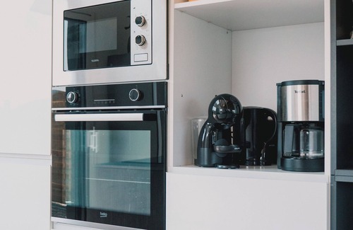 Brignogan-Plage House | La Maison Dans les Rochers