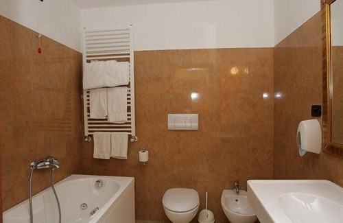 Budduso Hotel | La Madonnina