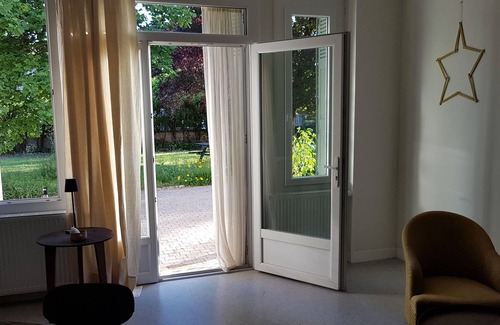 Villefranche-de-Rouergue Apartment | La Maison, Appartement T3 + Parc Ombragé