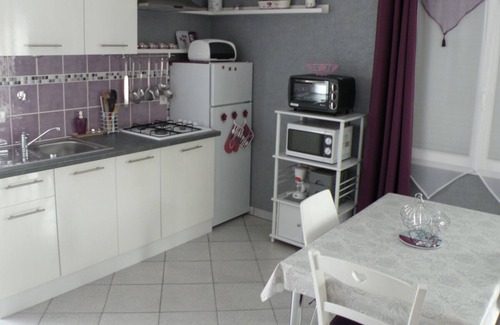 Jonzac House | La MaisAnnette: a peaceful setting for your vacation or spa treatment in Jonzac