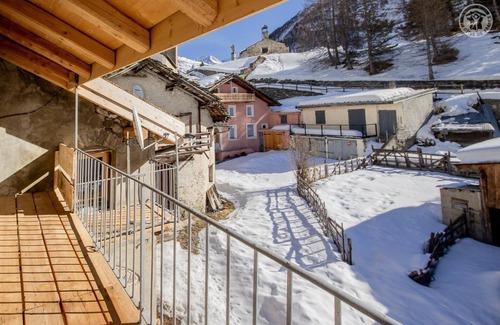 Bessans House | LA Maison Bleue - Bessans