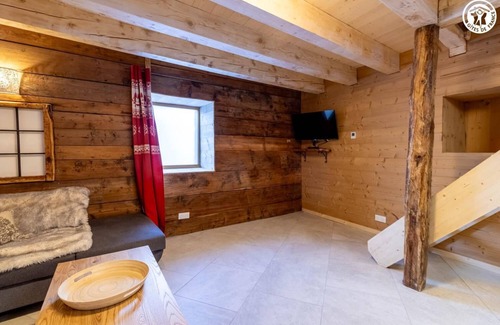 Bessans House | LA MAISON BLEUE - Le Lagopède