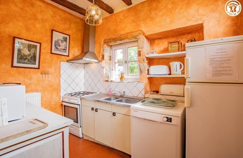 Martigny-le-Comte House | La Maison Charolaise