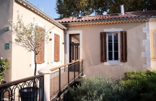 Salon-de-Provence Hotel | La Maison Clémenceau