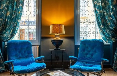 Salon-de-Provence Hotel | La Maison d'été