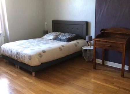 Thoree-les-Pins Bed & Breakfast | La maison d'a cote