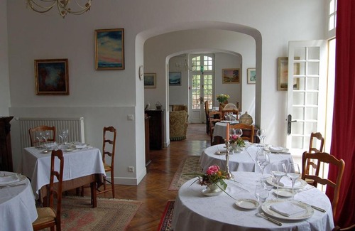 Arzacq-Arraziguet Hotel | La Maison d'Antan