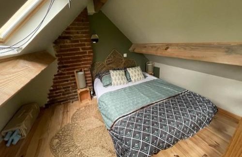 Saint-Ouen-sous-Bailly House | La maison du bonheur "Le petit Four"