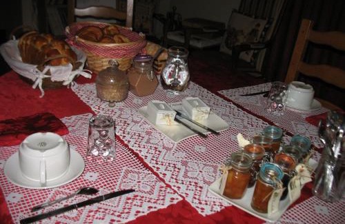 Pruille Bed & Breakfast | La Maison d'Héloïse