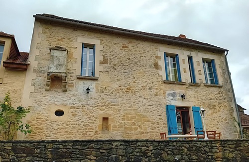 Meyrals House | La Maison De Carmensac with Private Terrace and Garden