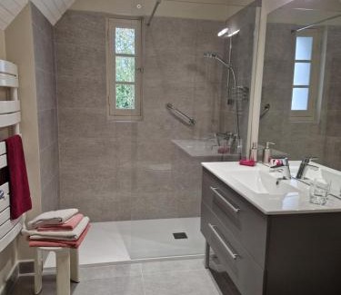 Civray-de-Touraine Bed & Breakfast | la MAISON de FRAMBOISE