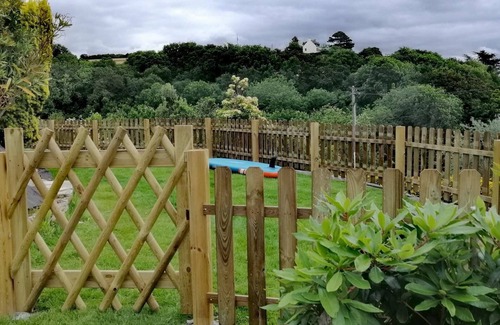 Tredrez-Locquemeau House | La Maison de Trédrez