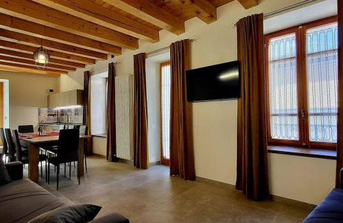 Chatillon Apartment | La Maison de Joanna 3