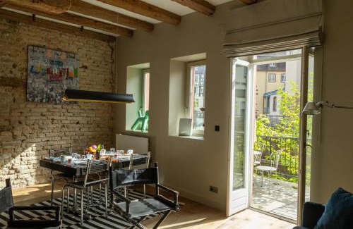 Petite-France Apartment | La Maison de l'éclusier