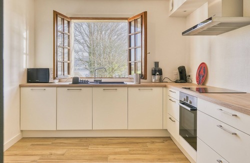 Hanvec House | La Maison de la Cale : Maison Familiale au Bord de L'eau