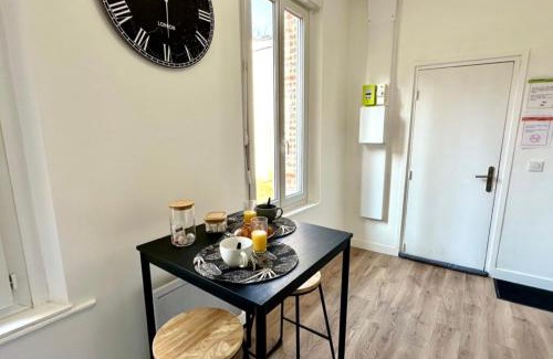 Abbeville Apartment | La Maison de Ruben-Wifi-Plain pied-Moderne