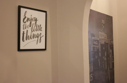 Historic Centre Apartment | La Maison des Amis