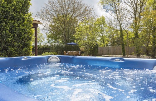 Courcerac Villa | La Maison Des Fleurs