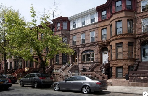 Bedford-Stuyvesant House | LA MAISON DES SIRENES 1, Bohemian and charm,ing 20mn away from city.