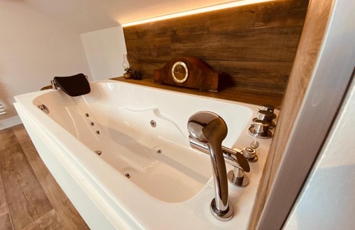 Hastiere Bed & Breakfast | La maison dorée