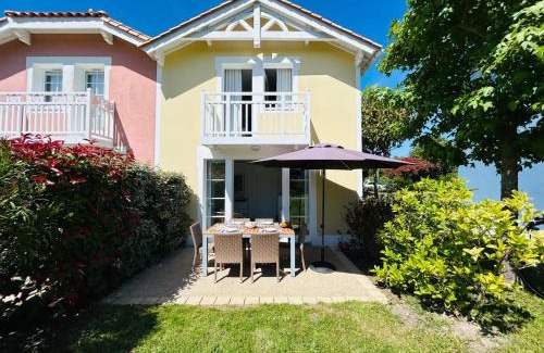 Bourgenay House | "LA MAISON DU BOCAGE" Maison 6 personnes, accès piscines gratuit, résidence privée au coeur d'un golf