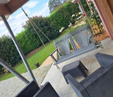 Lahosse Bed & Breakfast | La Maison du Bonheur