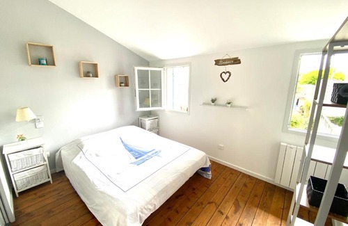 Rochefort House | LA MAISON DU BONHEUR