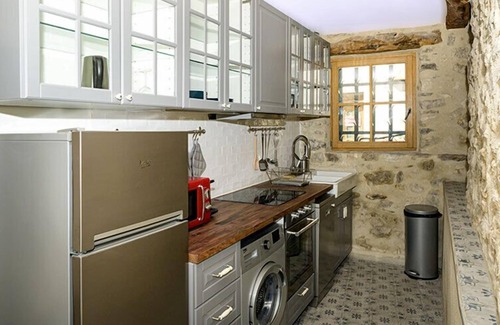 Belesta House | La Maison du Château