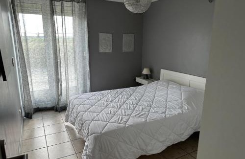 Miniac-Morvan House | La maison du Chêne 2