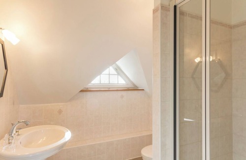 Catenay Other | La Maison du Charretier