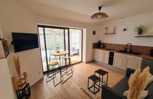 La Roche-sur-Yon House | La Maison du pont