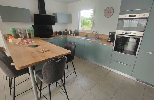 Bodilis House | La maison du Soleil 4* ☀️,completed in 2025,near RN12 with high-speed wifi