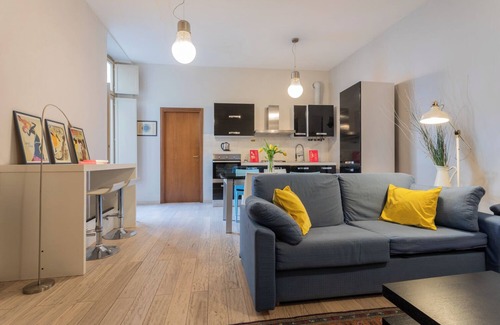 Historic Centre Apartment | La Maison du Vent by Wonderful Italy