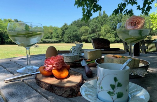 Saint-Julien-en-Born House | La Maison Rose, 5 to 7 suites, in a private park, 10 minutes from the beaches.