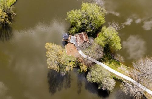 Saint-Laurent-des-Hommes Bed & Breakfast | La maison de l'O