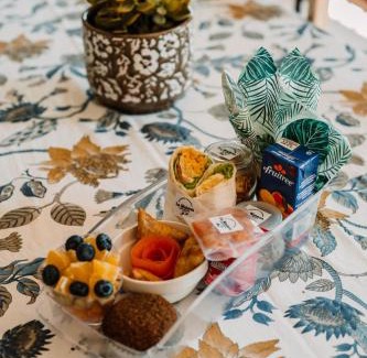 Tsantsabane House | La Maison Guesthouse