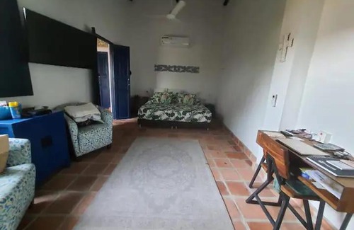 Honda House | La Mala Crianza