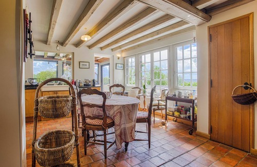 Bonneville-sur-Touques Villa | La Mamana - Deauville charming house, 5mn from Deauville center- Swimming pool-Tennis