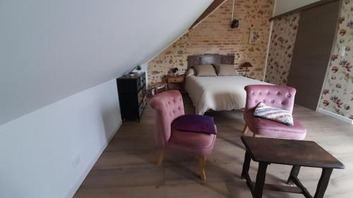 Louzouer Apartment | La Maréchalerie, studio authentique au cœur d'un beau village Gâtinais