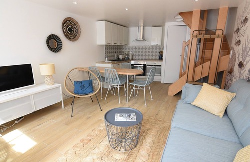 Dieppe House | La Marinière between port and beach