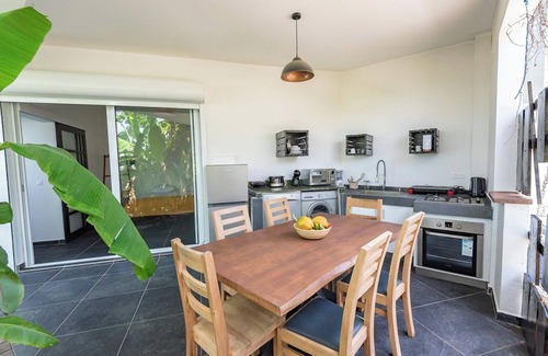 Petit-Canal Villa | La "Mer de Canne" Standing Villa SECRET NATURE 2. Paradise beach 5 minutes away!