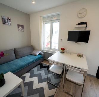 Parame Apartment | La merveille de Rochebonne 2