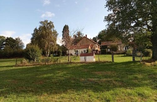 Buxieres-sous-Montaigut House | La Mez a Nine chambres d'hôtes