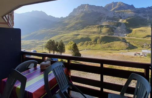 La Mongie Apartment | La Mongie, Studio pieds des pistes, parking intérieur privé